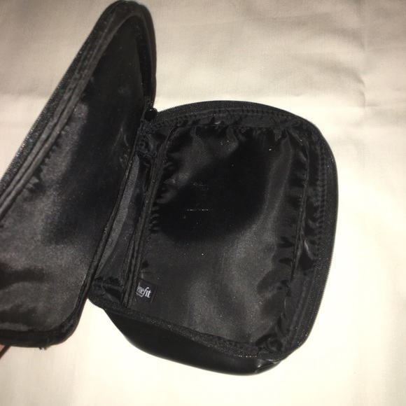 Benefit bag - Picture 2 of 3